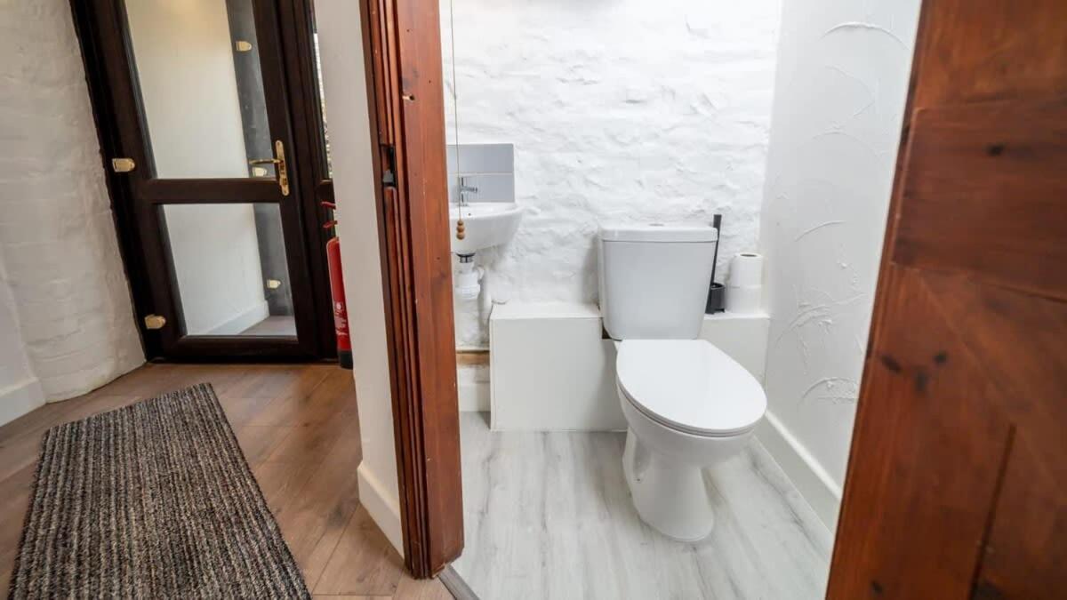 Lovely 3 Bedroom Holiday Cottage Nr Bude Exterior foto